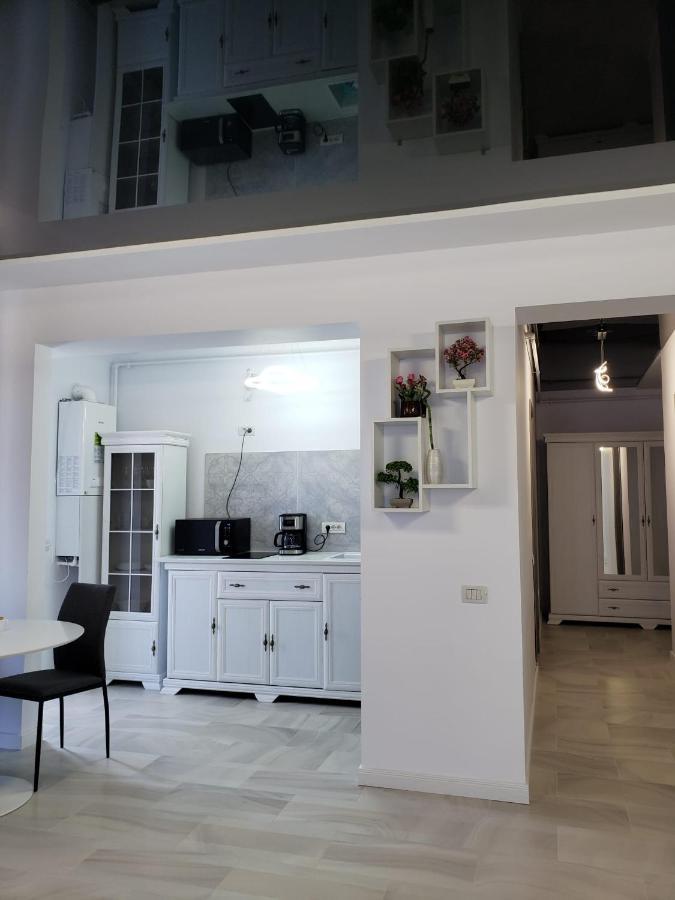 Sunrise Luxury Apartments Navodari Dış mekan fotoğraf